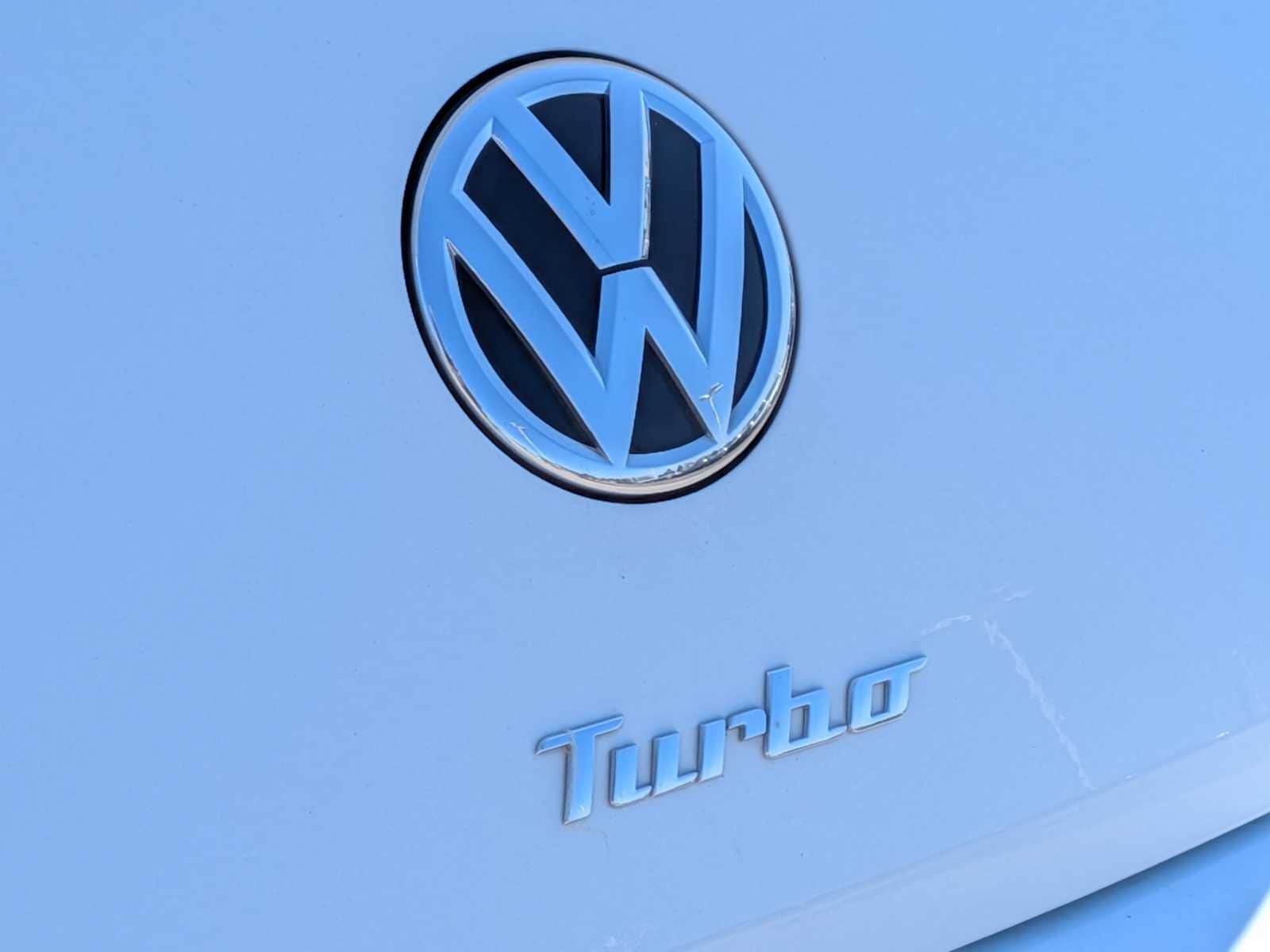 Thumbnail: 2016 Volkswagen Beetle - 11