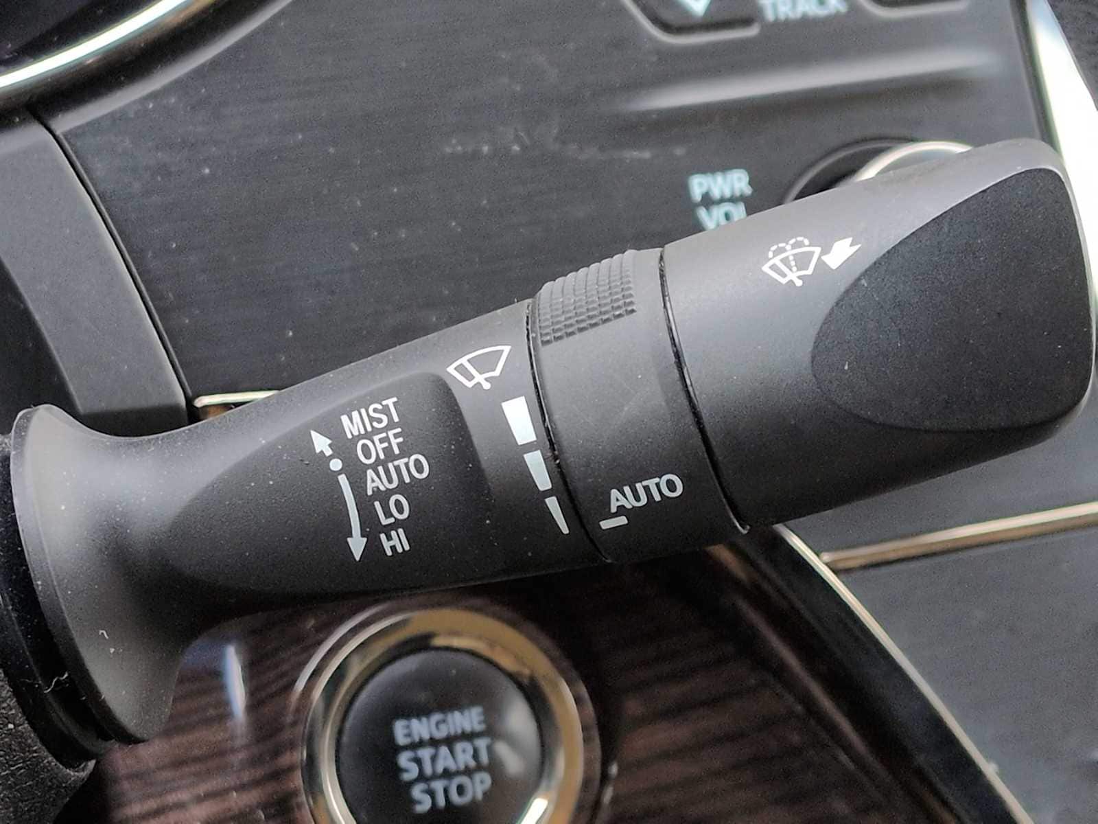 Thumbnail: 2013 Toyota Avalon - 31