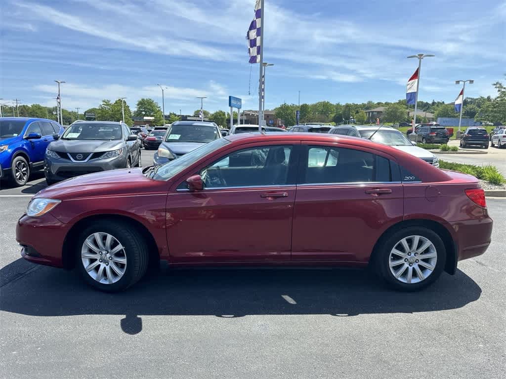Used 2011 Chrysler 200 Touring with VIN 1C3BC1FB8BN514641 for sale in Waukesha, WI