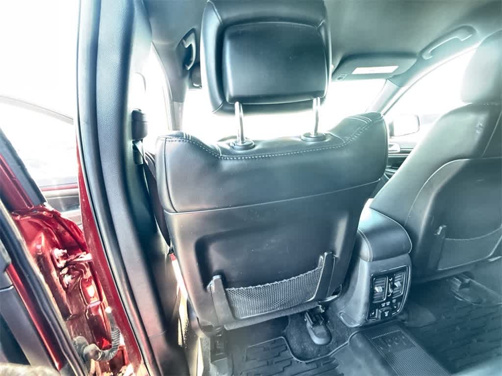 Thumbnail: 2015 Jeep Grand Cherokee - 17