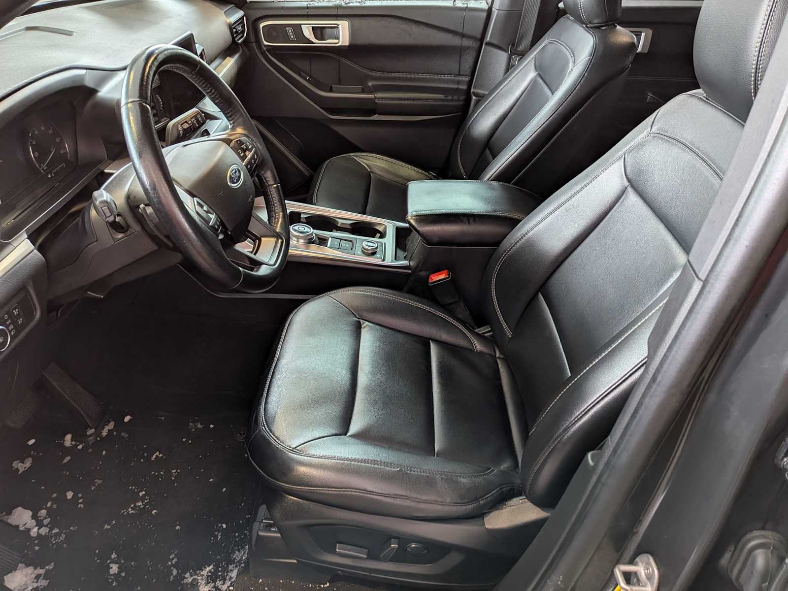 Thumbnail: 2020 Ford Explorer - 15