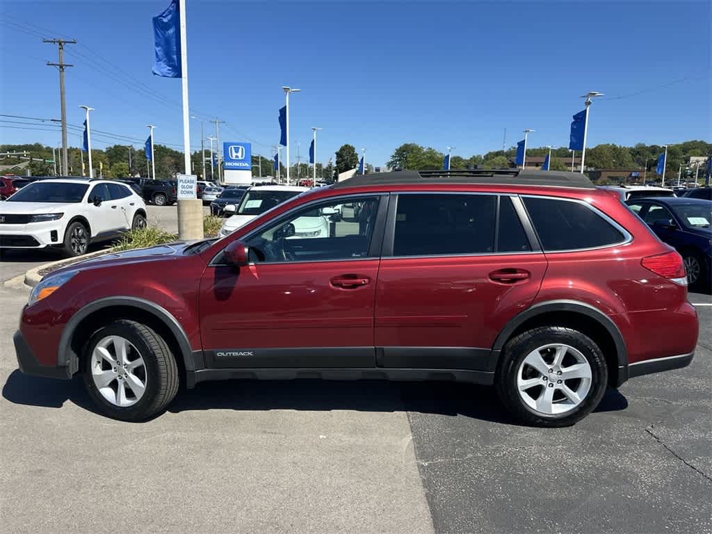 Used 2014 Subaru Outback 2.5i Premium with VIN 4S4BRCCC5E3307803 for sale in Waukesha, WI