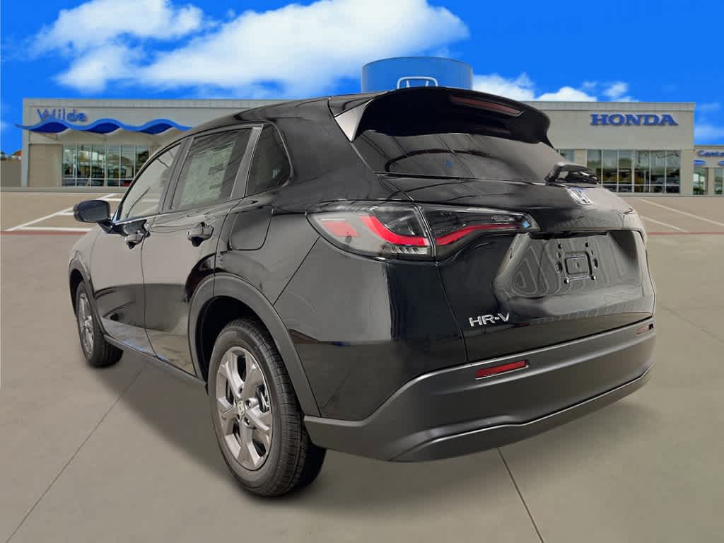 Thumbnail: 2026 Honda HR-V - 3