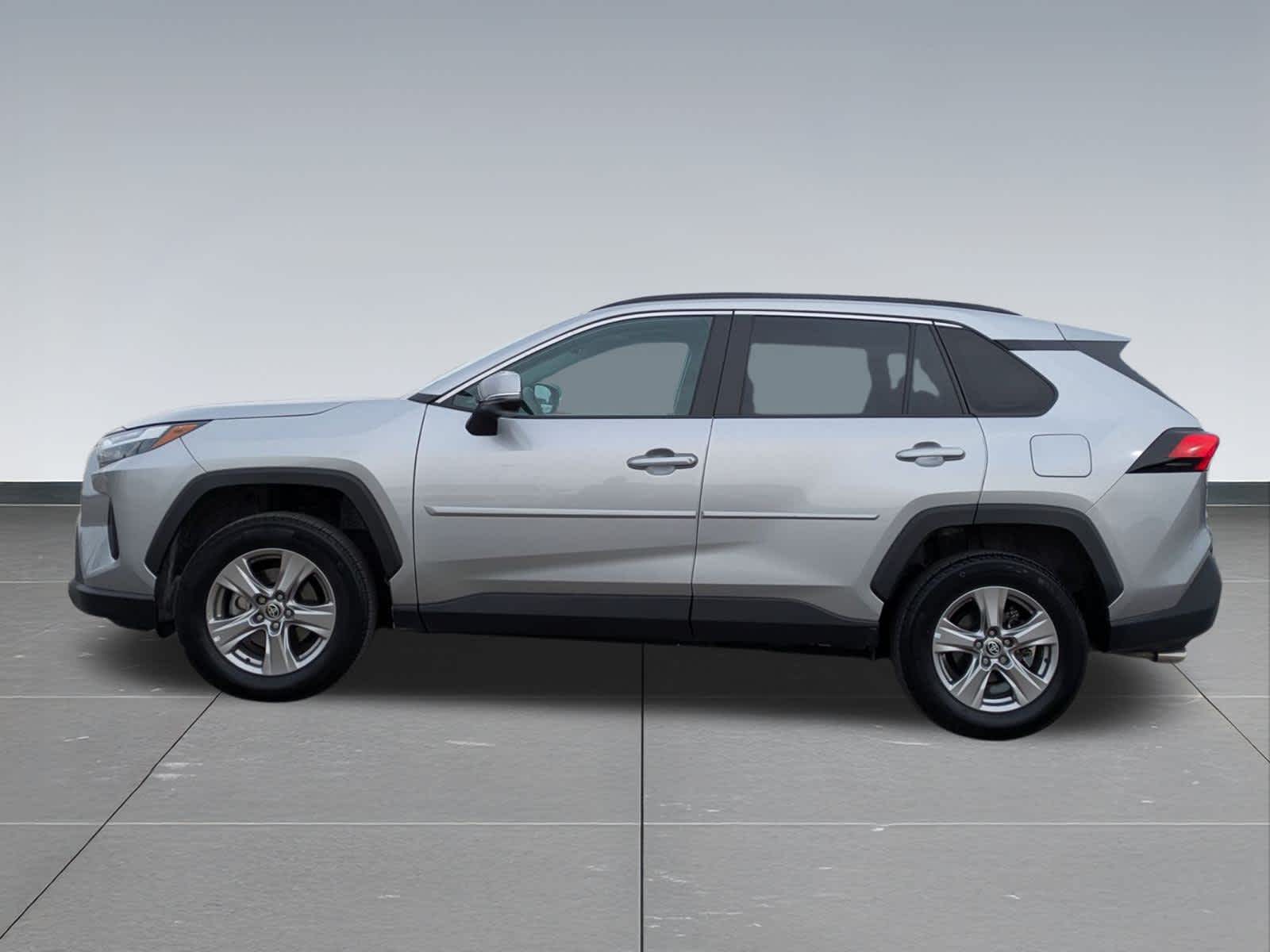 Thumbnail: 2023 Toyota RAV4 - 3