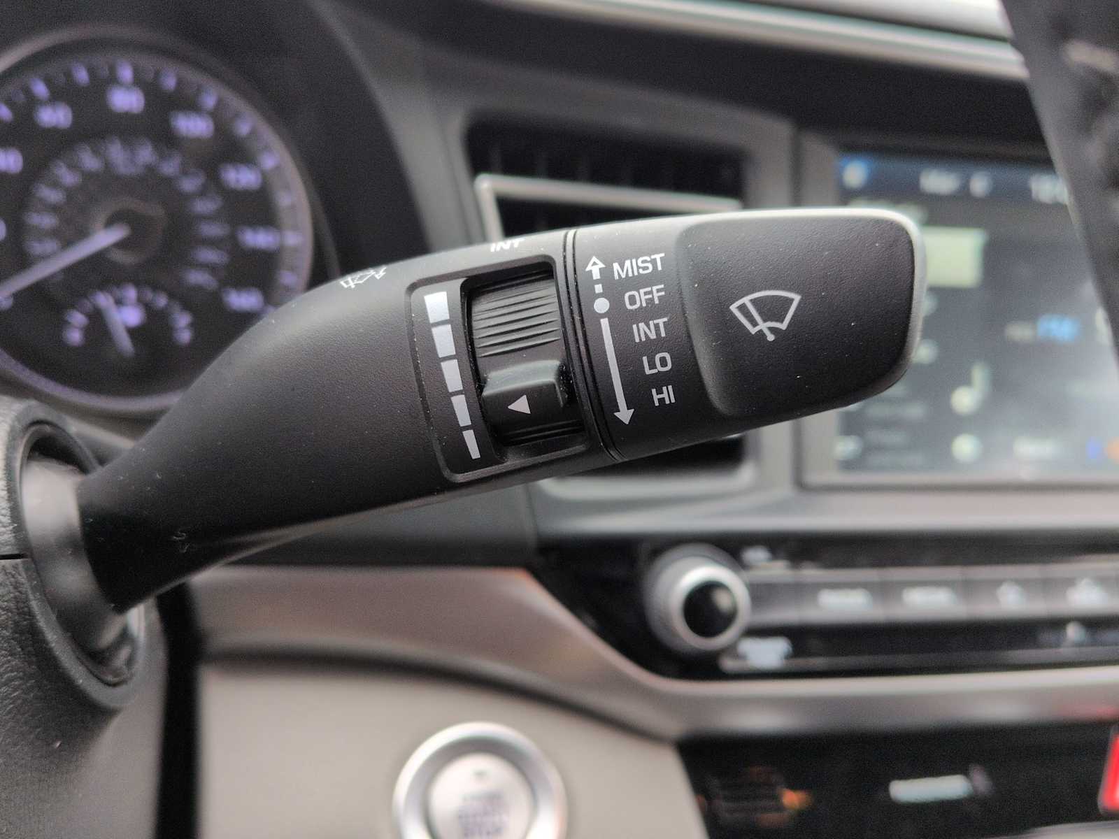 Thumbnail: 2019 Hyundai Elantra - 26