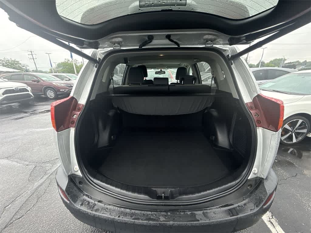 Thumbnail: 2013 Toyota RAV4 - 33