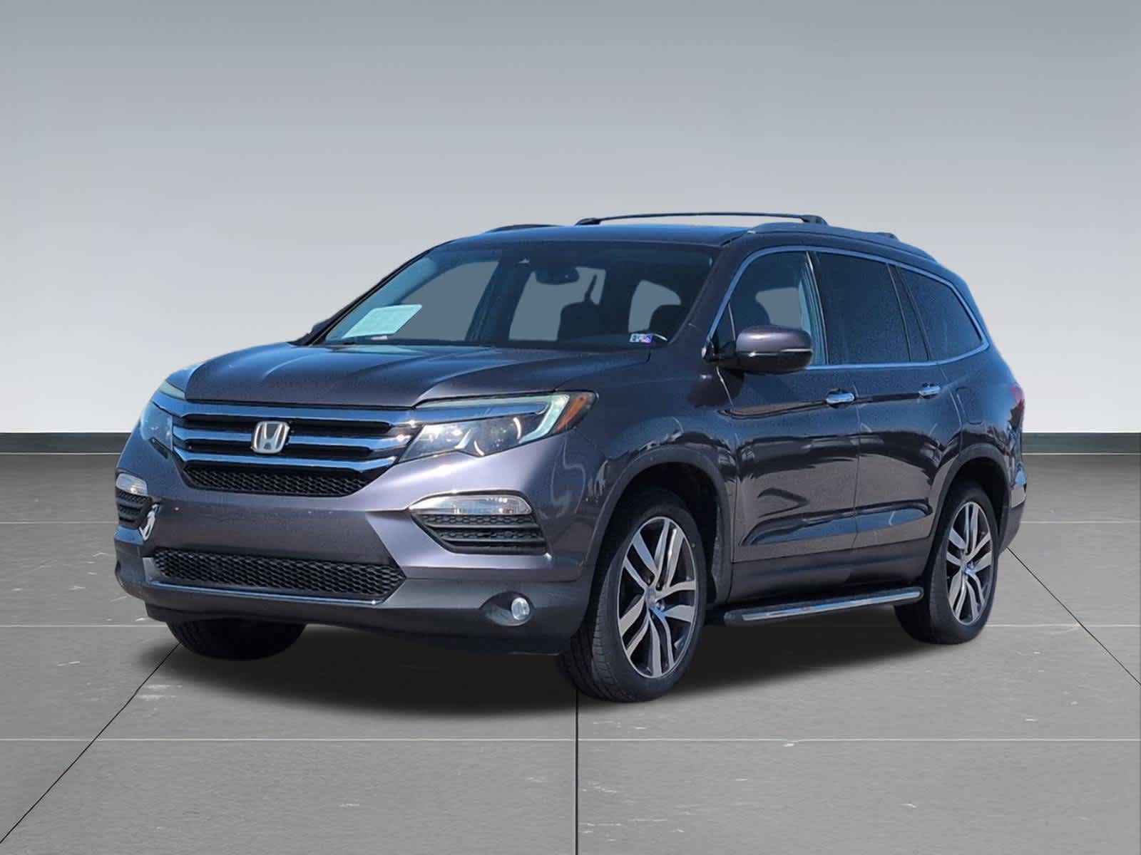Thumbnail: 2016 Honda Pilot - 10