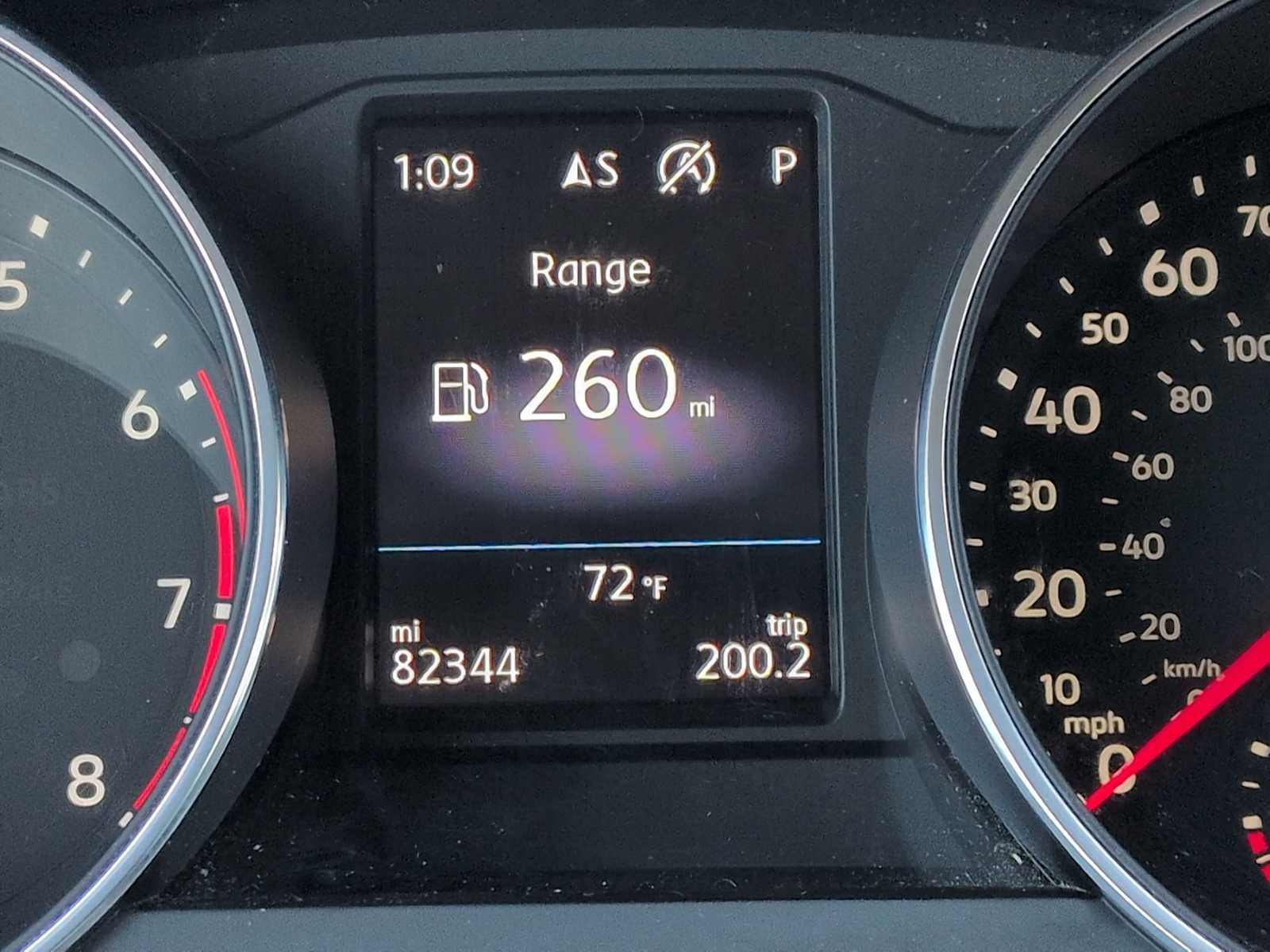 Thumbnail: 2021 Volkswagen Tiguan - 30