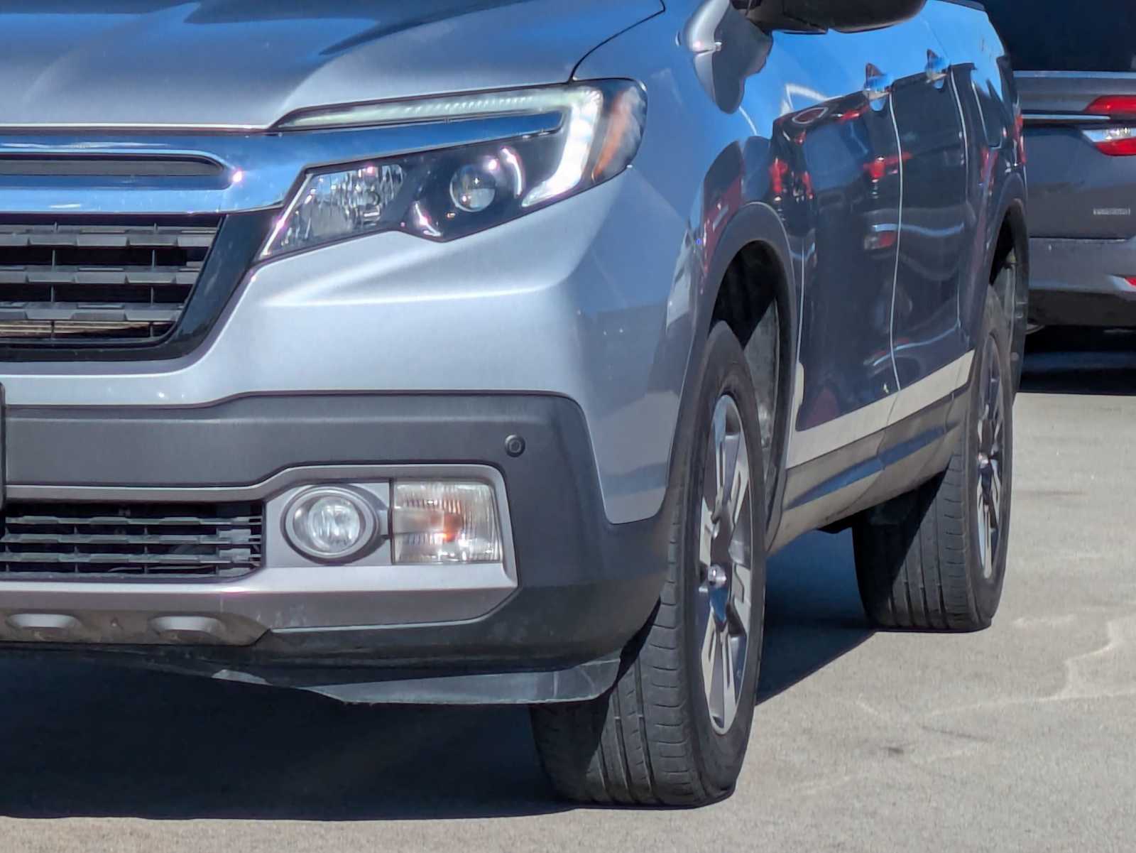 Thumbnail: 2019 Honda Ridgeline - 10