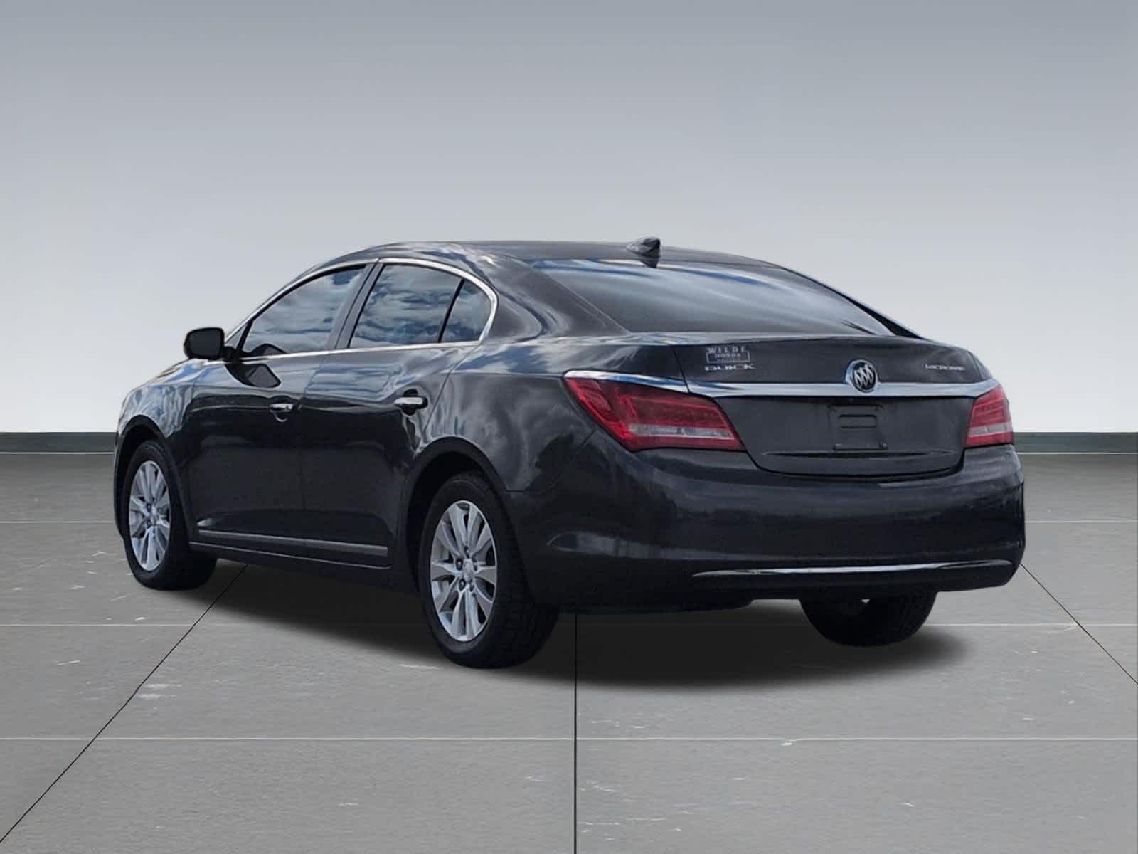 Thumbnail: 2016 Buick LaCrosse - 4