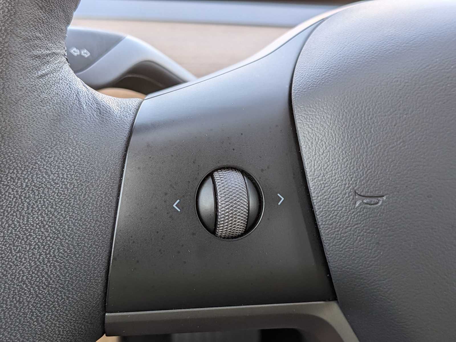 Thumbnail: 2022 Tesla Model 3 - 25