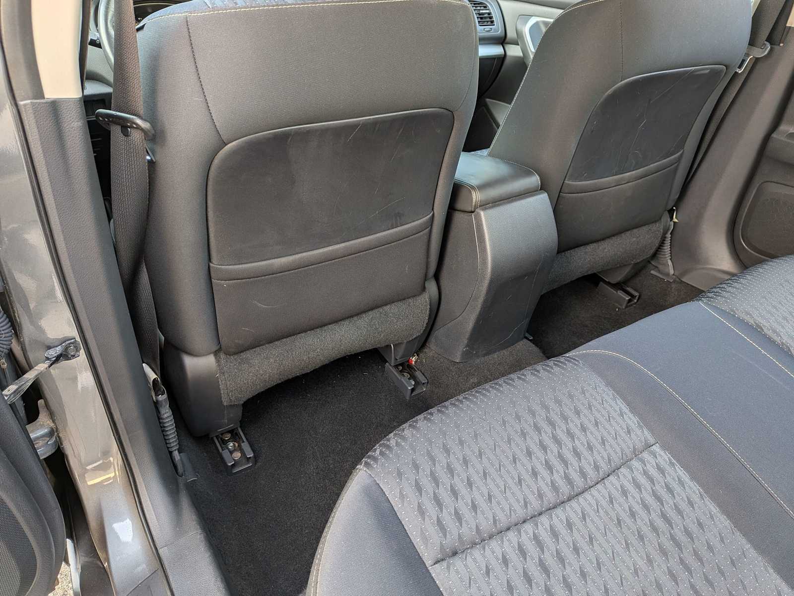 Thumbnail: 2016 Nissan Altima - 17