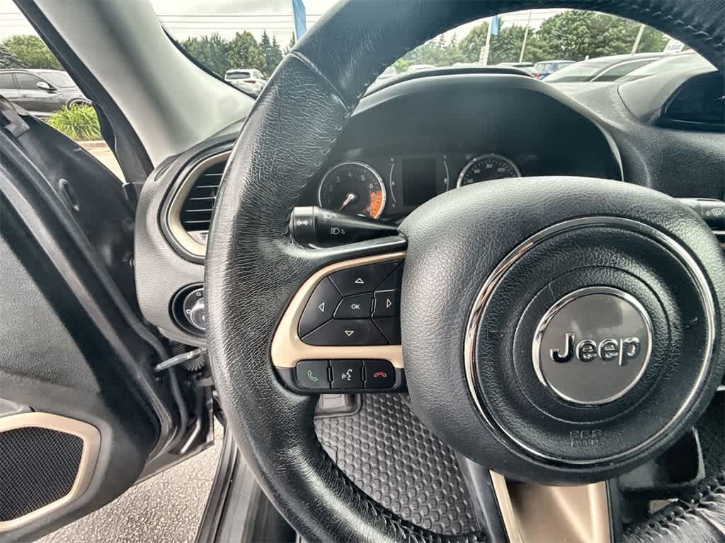 Thumbnail: 2017 Jeep Renegade - 22