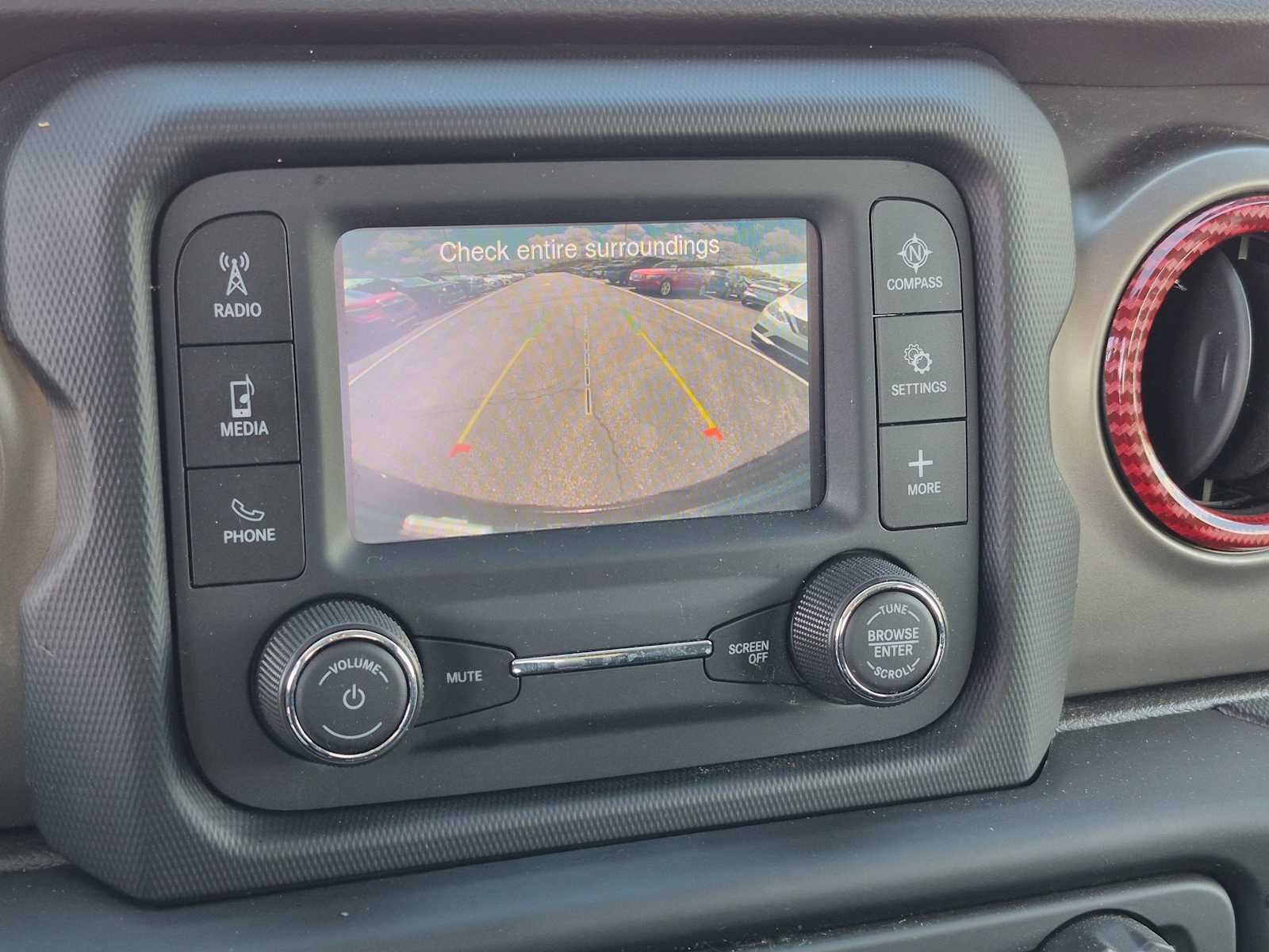 Thumbnail: 2021 Jeep Wrangler - 29