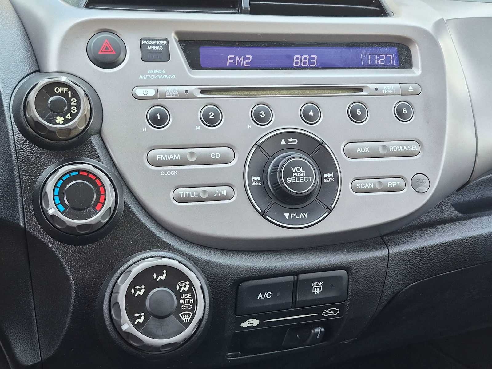 Thumbnail: 2011 Honda Fit - 23