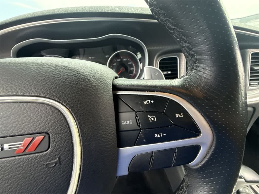 Thumbnail: 2018 Dodge Charger - 23