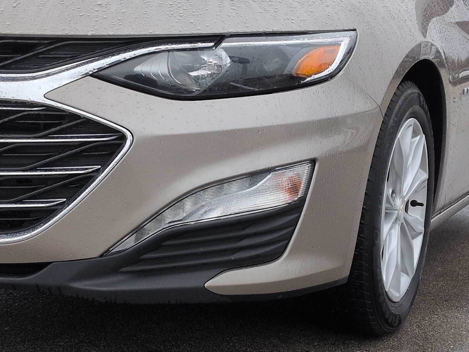 Thumbnail: 2023 Chevrolet Malibu - 11