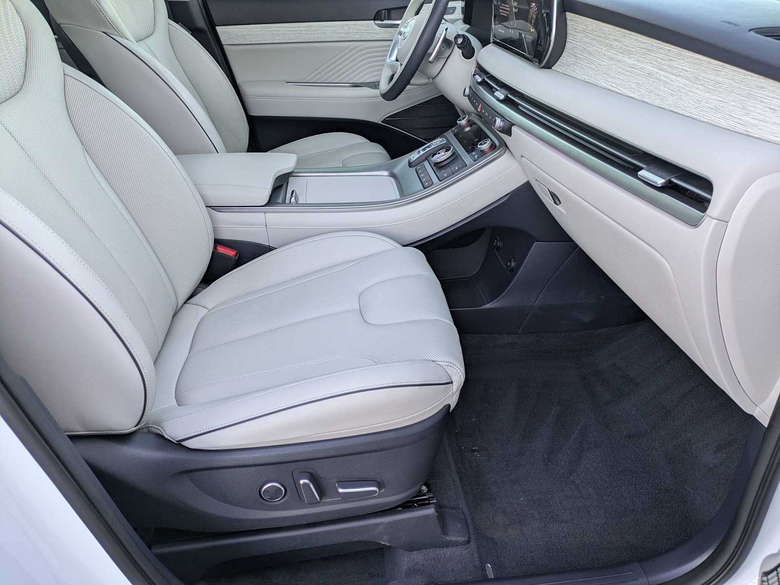 Thumbnail: 2025 Hyundai Palisade - 21