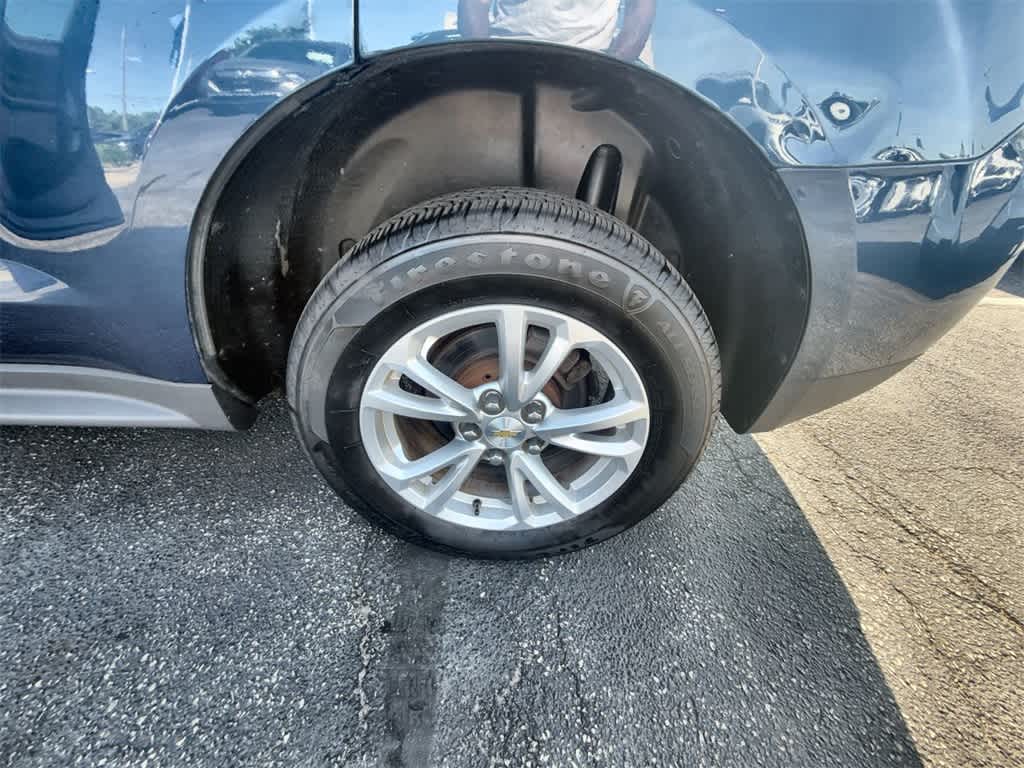Thumbnail: 2016 Chevrolet Equinox - 13