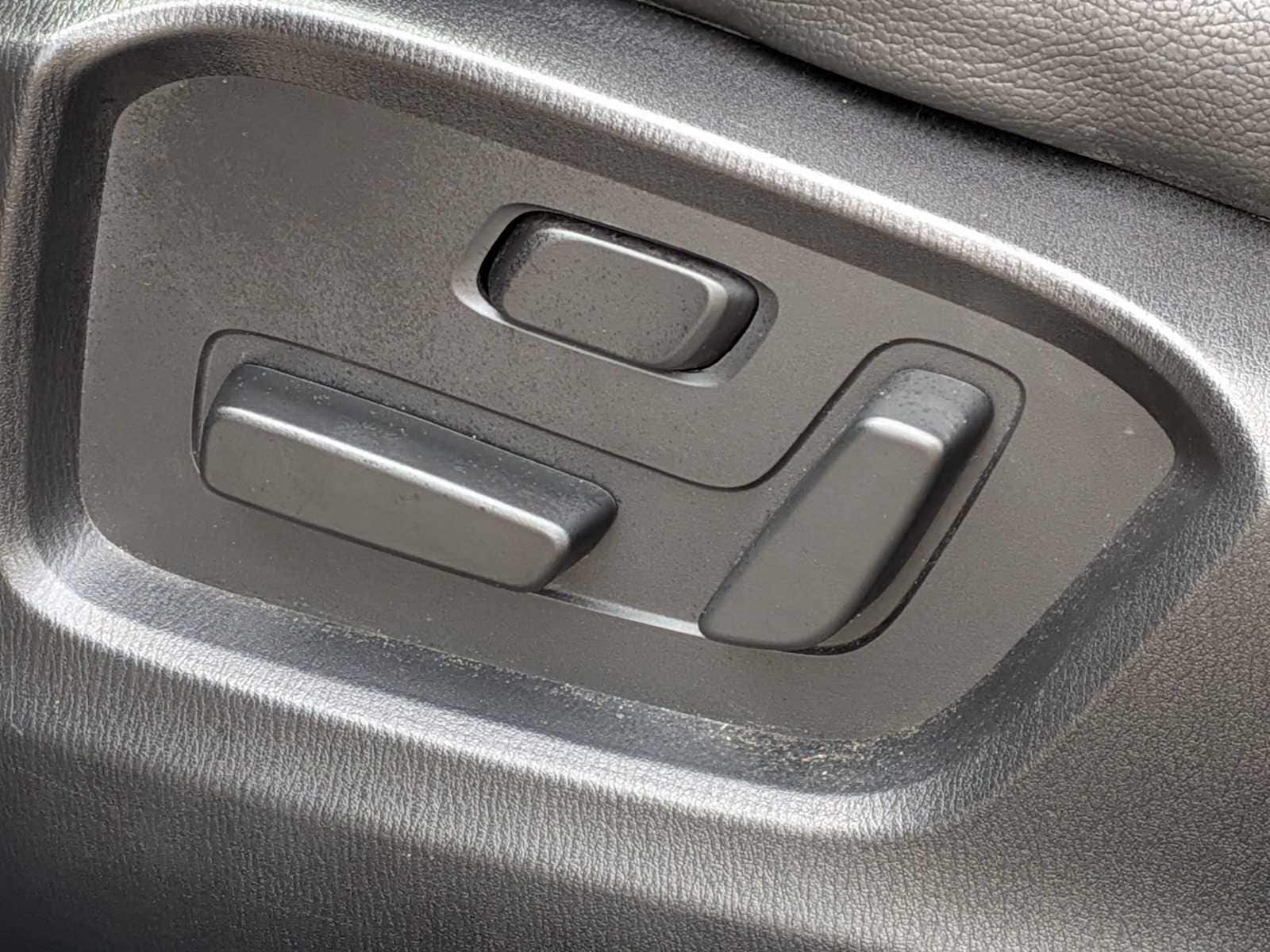 Thumbnail: 2022 Mazda CX-5 - 16