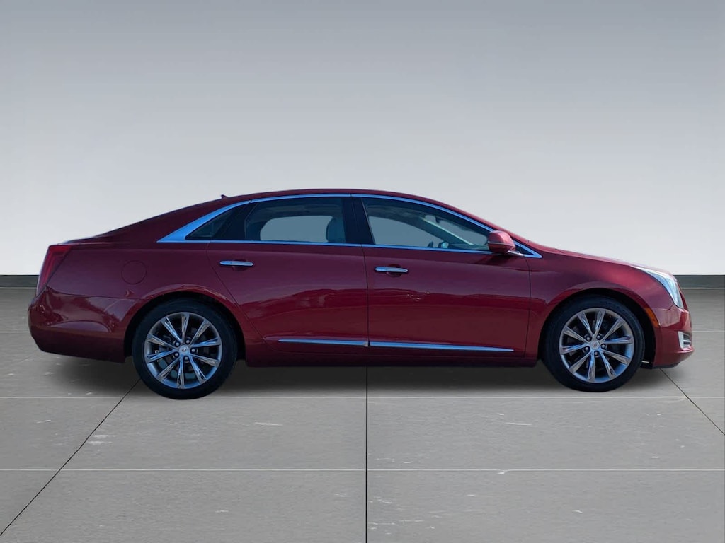 Used 2013 CADILLAC XTS Luxury Sedan