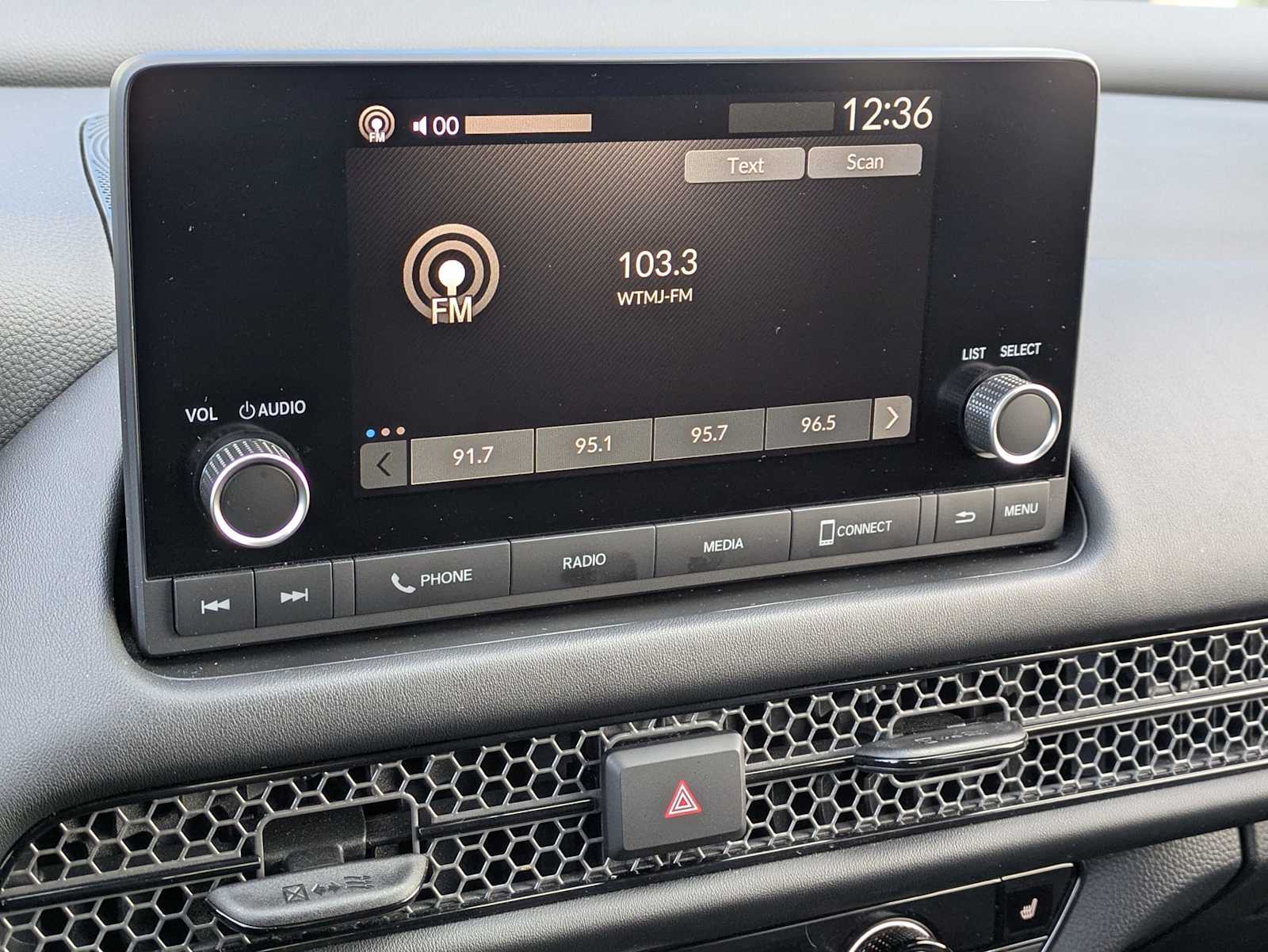 Thumbnail: 2023 Honda HR-V - 25