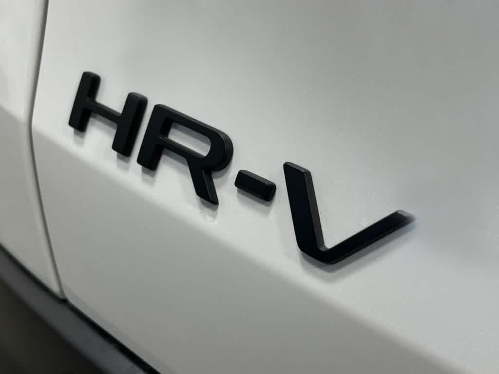 Thumbnail: 2027 Honda HR-V - 6