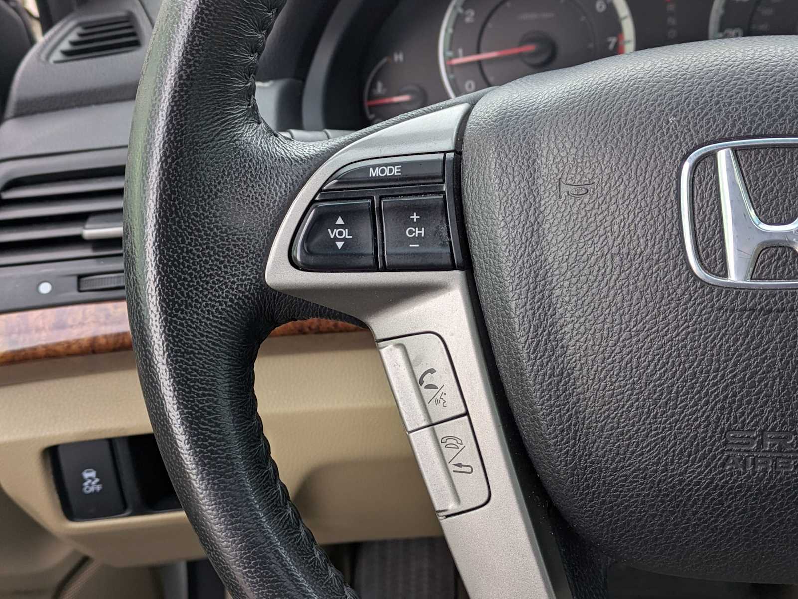 Thumbnail: 2012 Honda Accord - 23