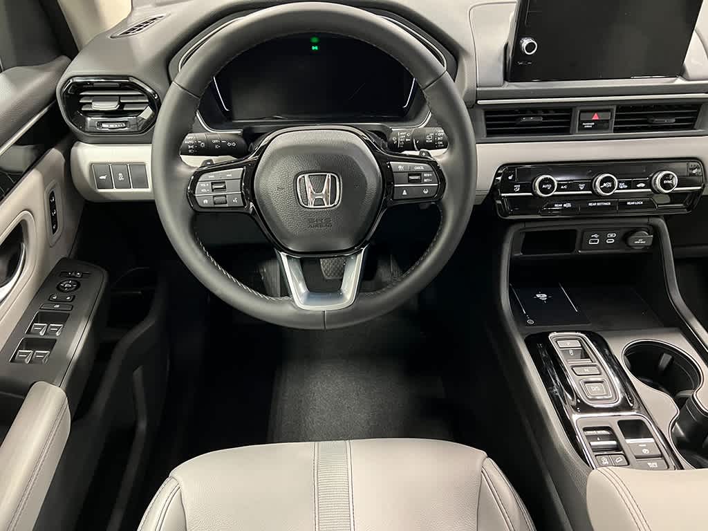 Thumbnail: 2025 Honda Pilot - 16