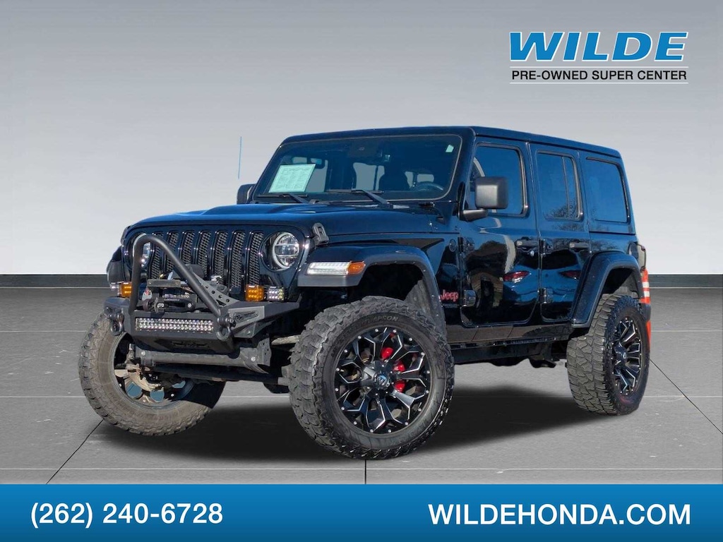Used 2020 Jeep Wrangler Unlimited Sahara SUV