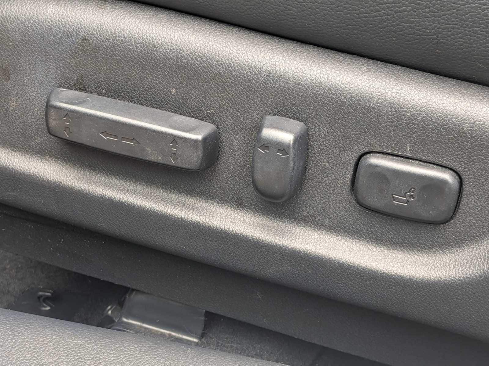 Thumbnail: 2012 Honda Accord - 14