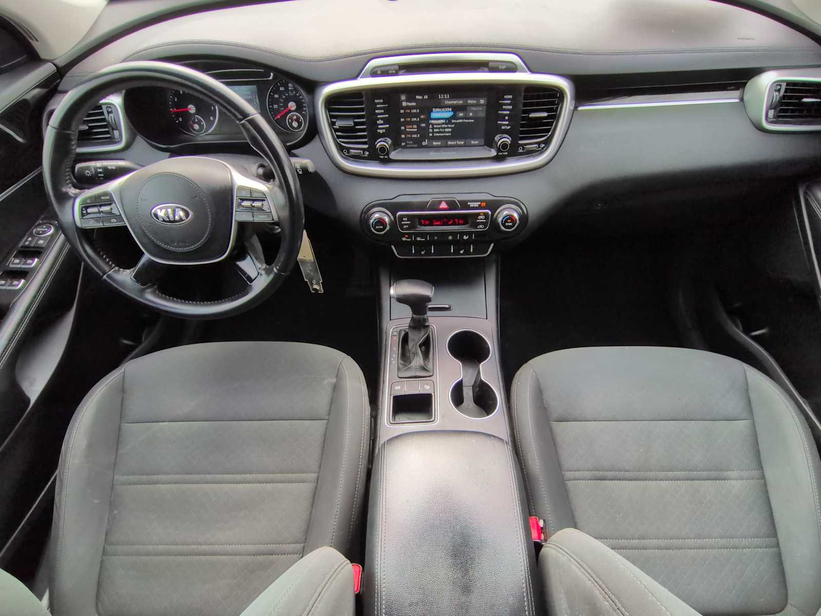 Thumbnail: 2019 Kia Sorento - 15