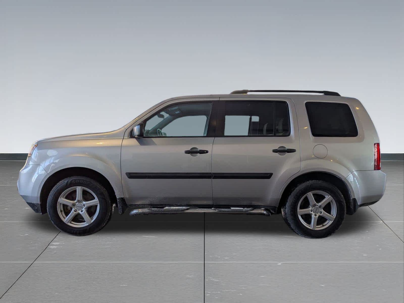 Thumbnail: 2013 Honda Pilot - 3