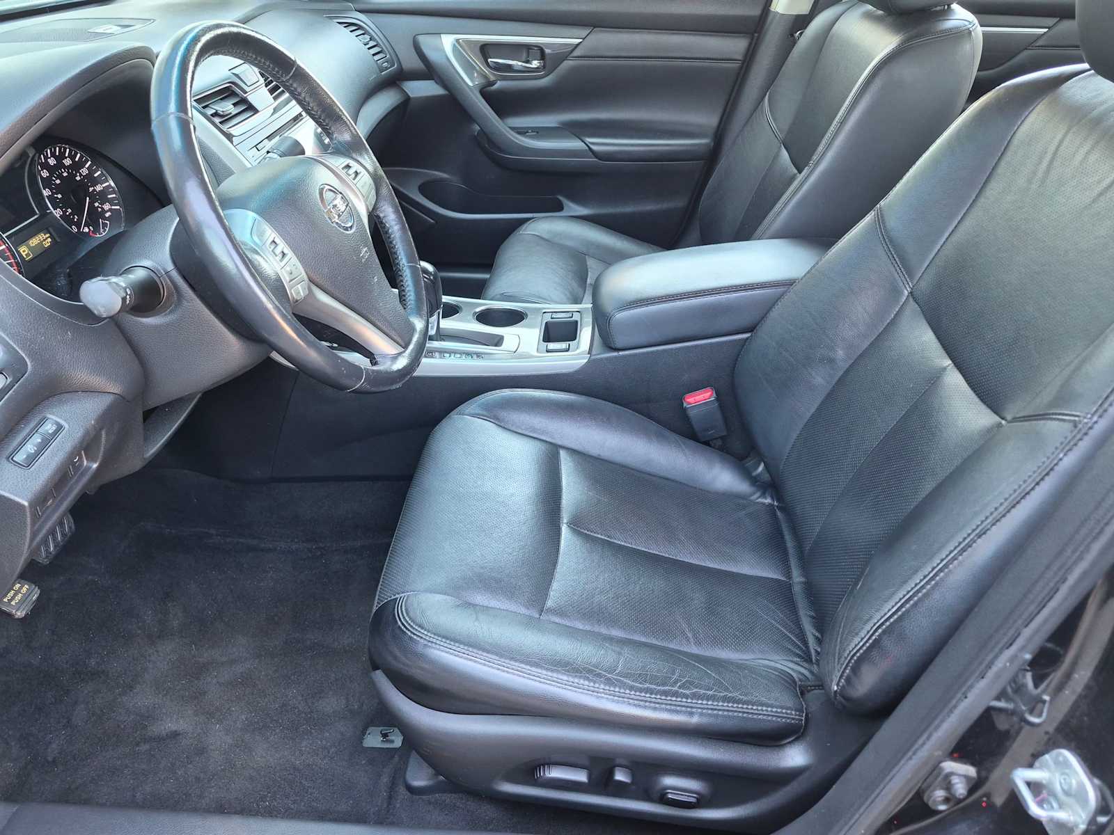 Thumbnail: 2013 Nissan Altima - 14