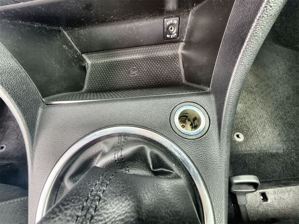 2012 Volkswagen Beetle  26