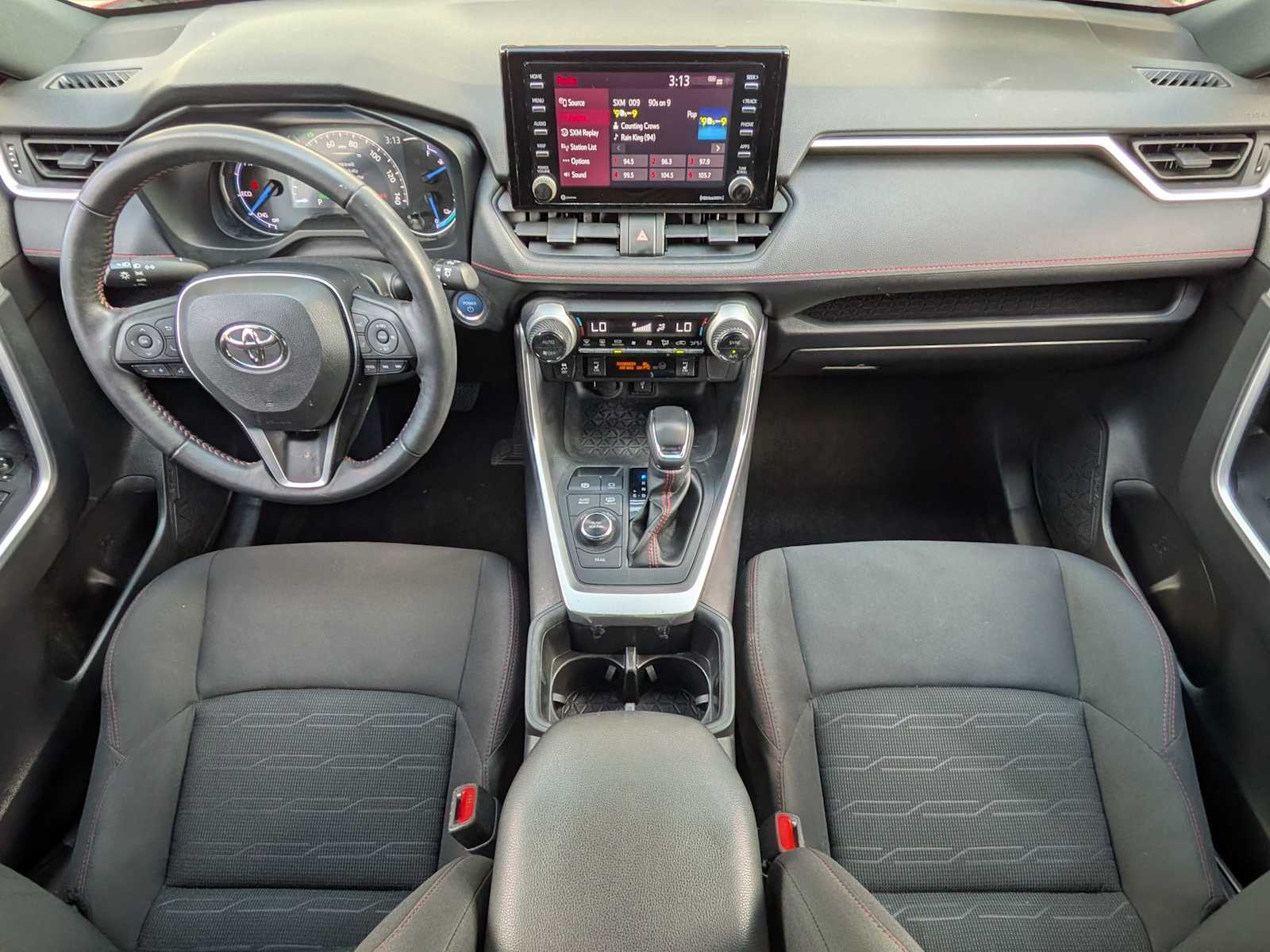 Thumbnail: 2022 Toyota RAV4 - 19