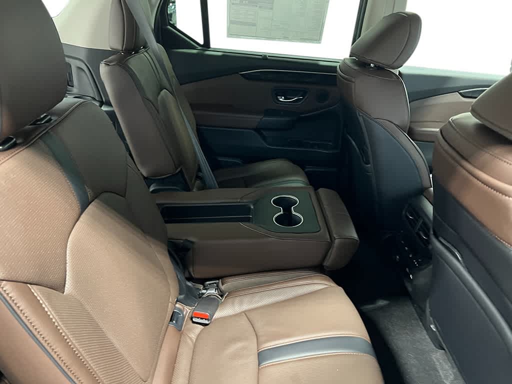 Thumbnail: 2025 Honda Pilot - 39