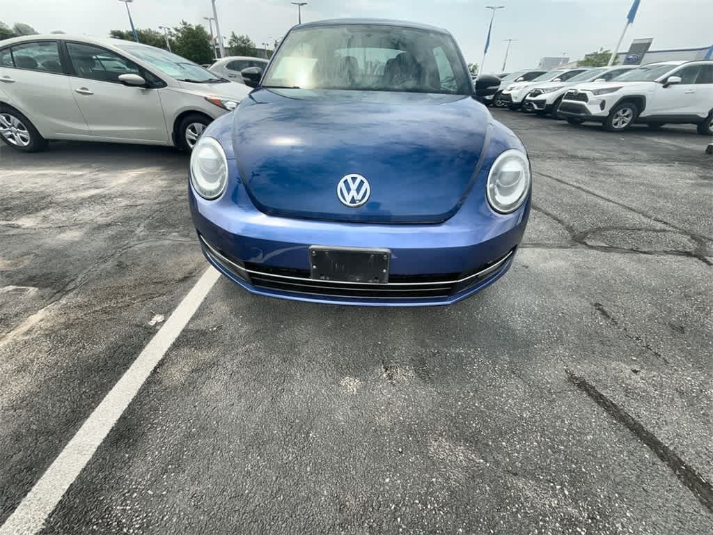 2012 Volkswagen Beetle  9