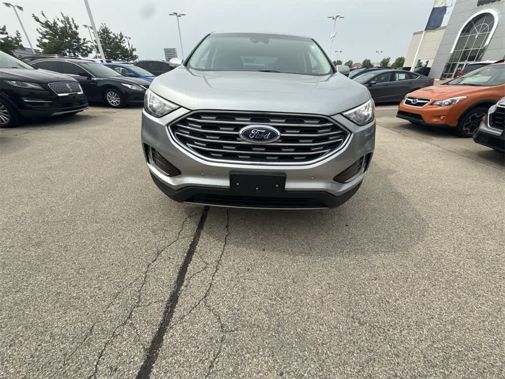 Thumbnail: 2022 Ford Edge - 9