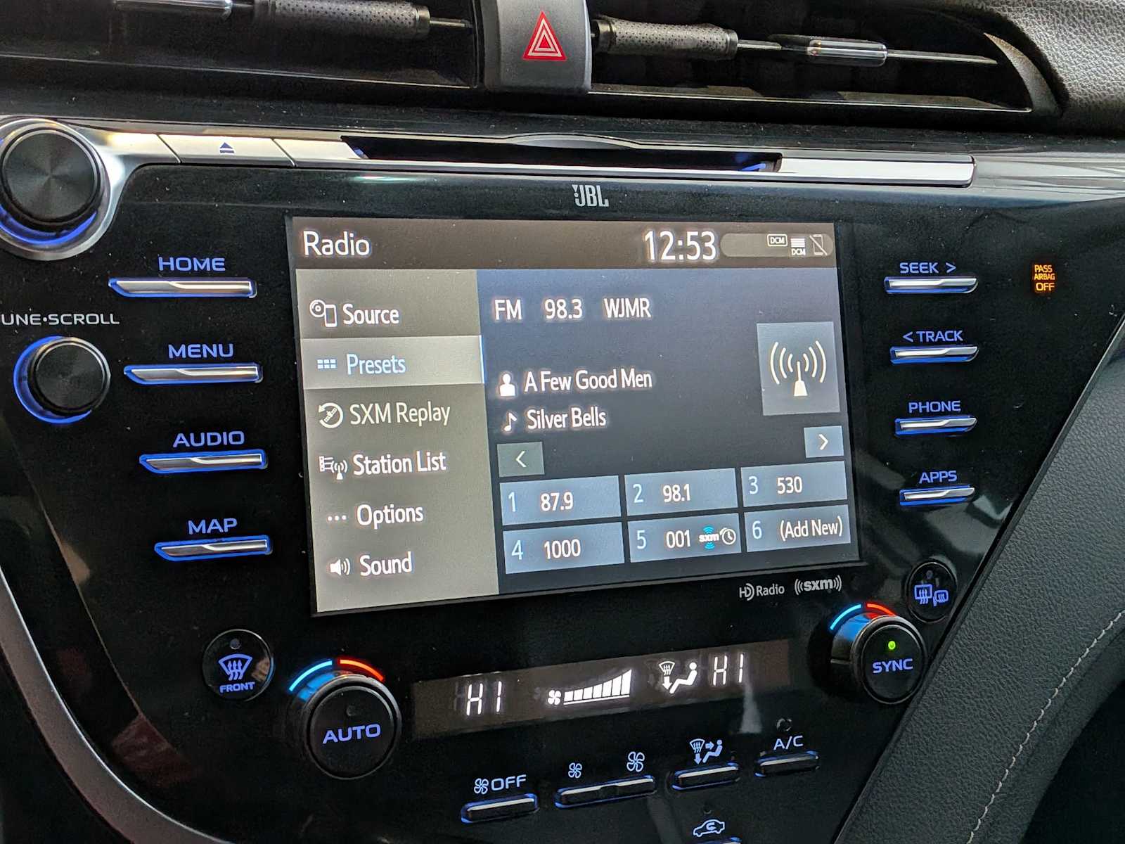 Thumbnail: 2019 Toyota Camry - 27