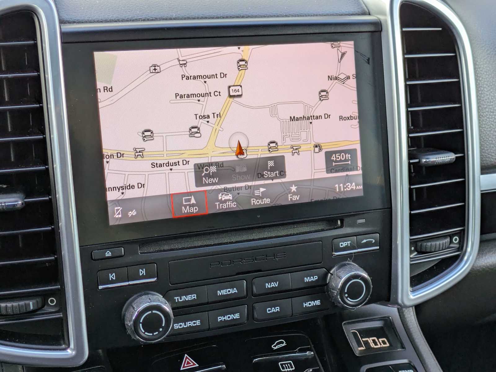 Thumbnail: 2017 Porsche Cayenne - 28