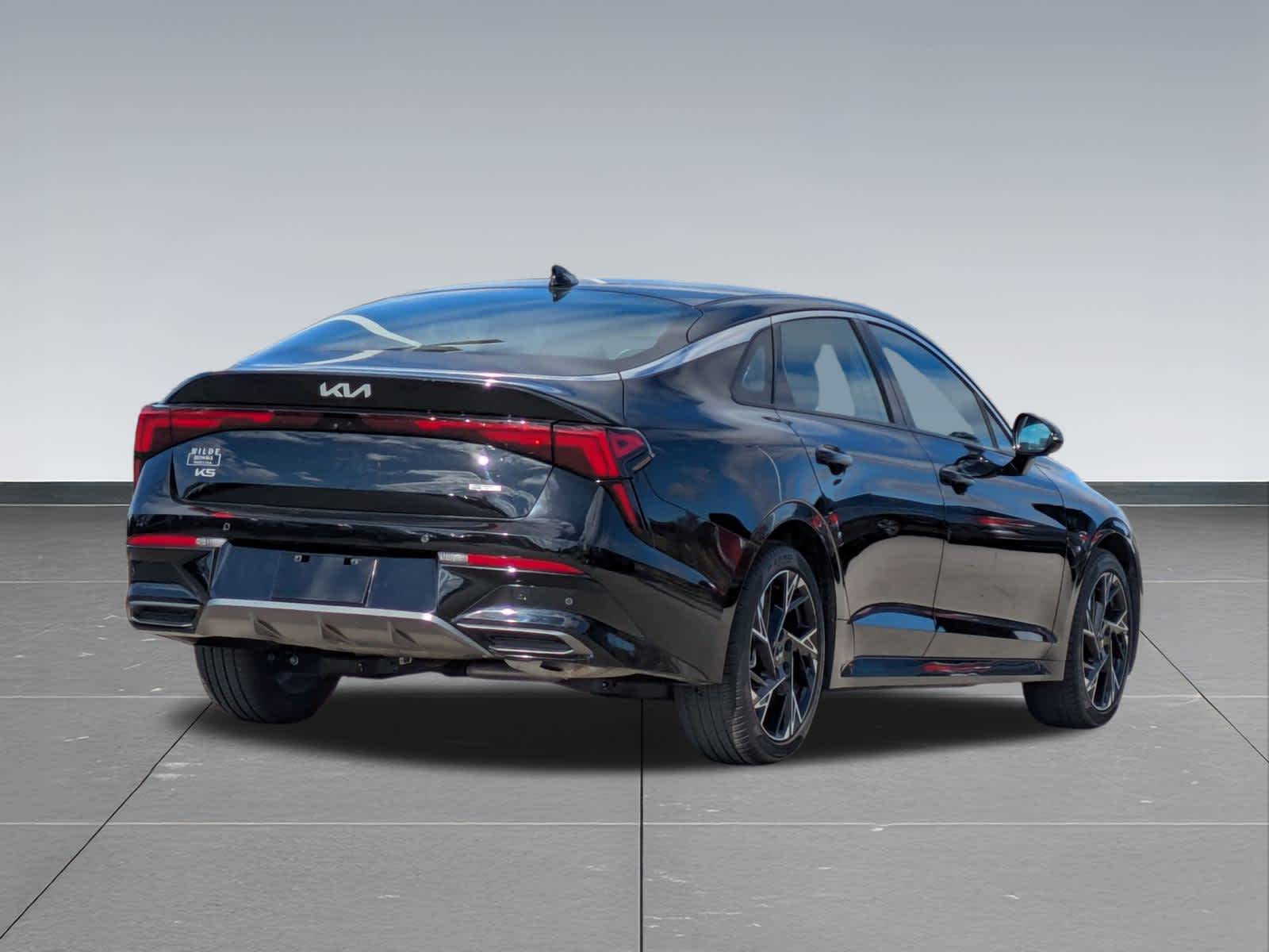 Thumbnail: 2025 Kia K5 - 6