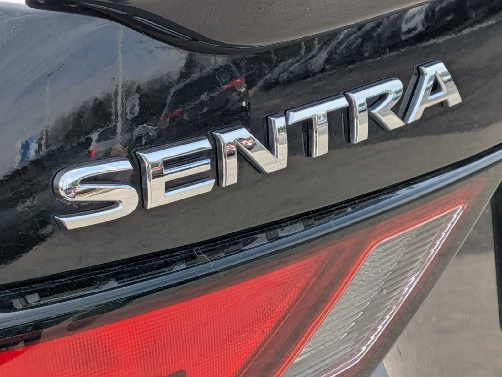 Thumbnail: 2020 Nissan Sentra - 11