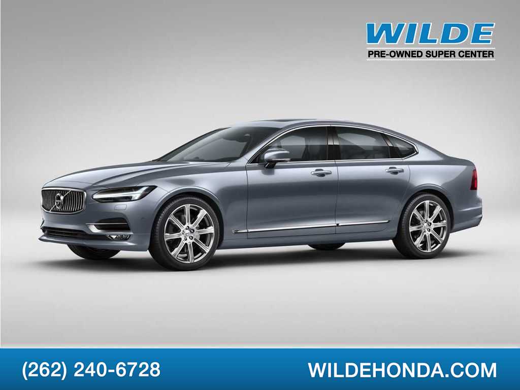 2017 Volvo S90 T5 Momentum -
                  Waukesha, WI