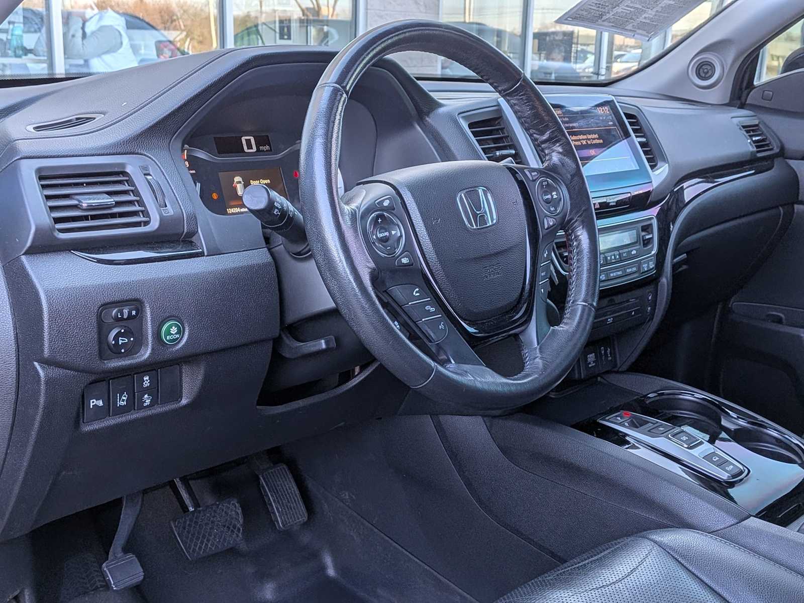 Thumbnail: 2018 Honda Pilot - 2