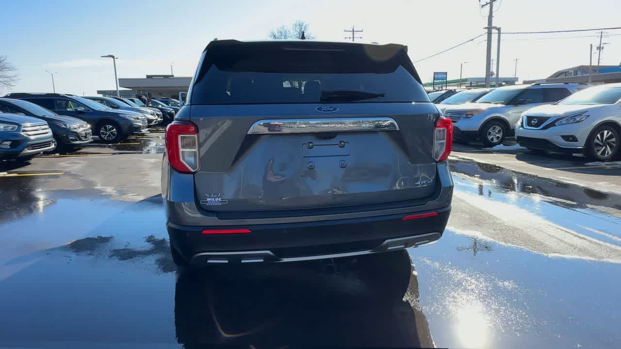 Thumbnail: 2021 Ford Explorer - 7