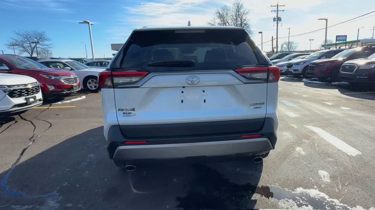 Thumbnail: 2024 Toyota RAV4 - 7