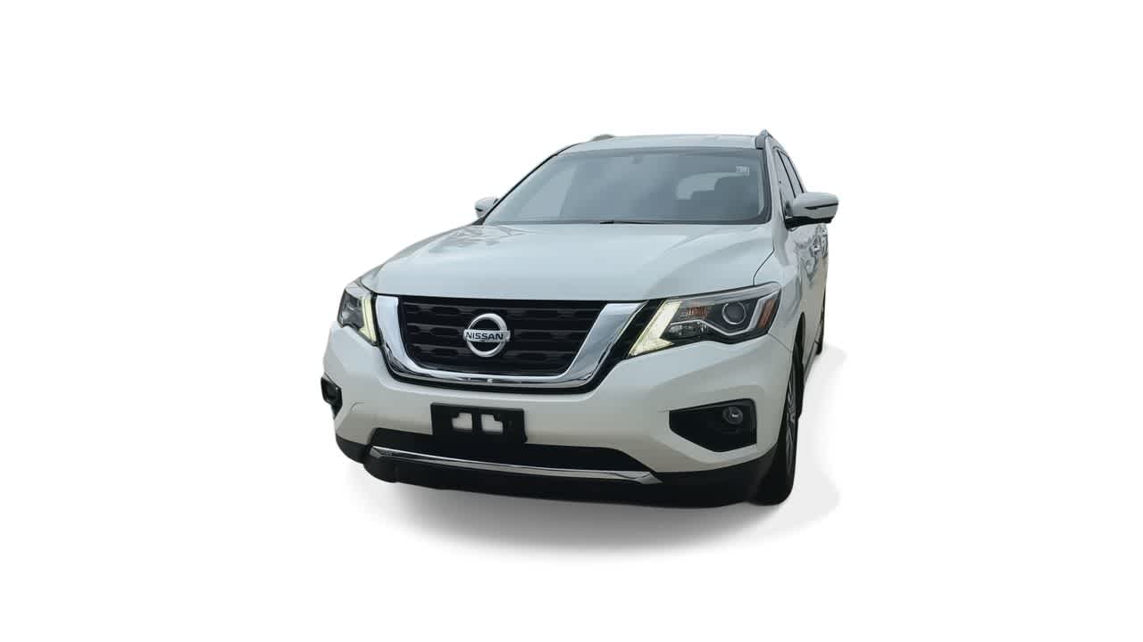 2017 Nissan Pathfinder SL 3