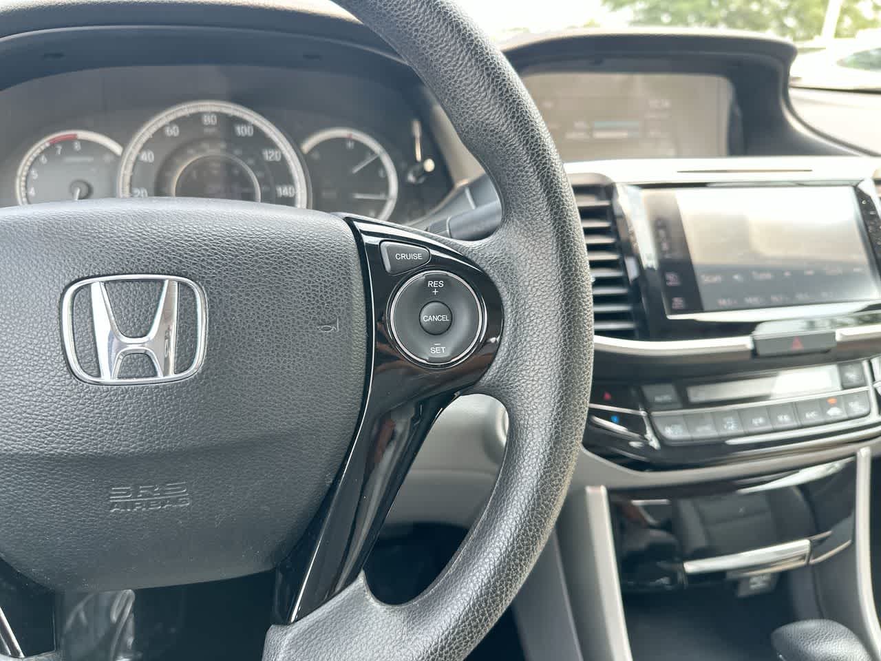 Thumbnail: 2016 Honda Accord - 30
