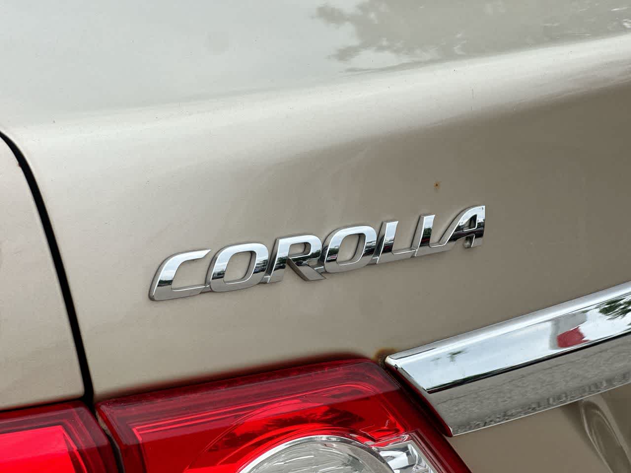 Thumbnail: 2011 Toyota Corolla - 17